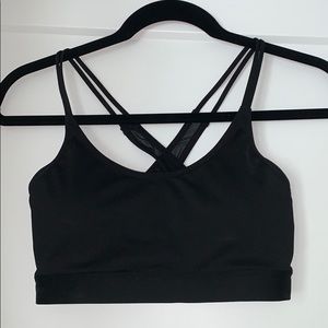 Black sports bra